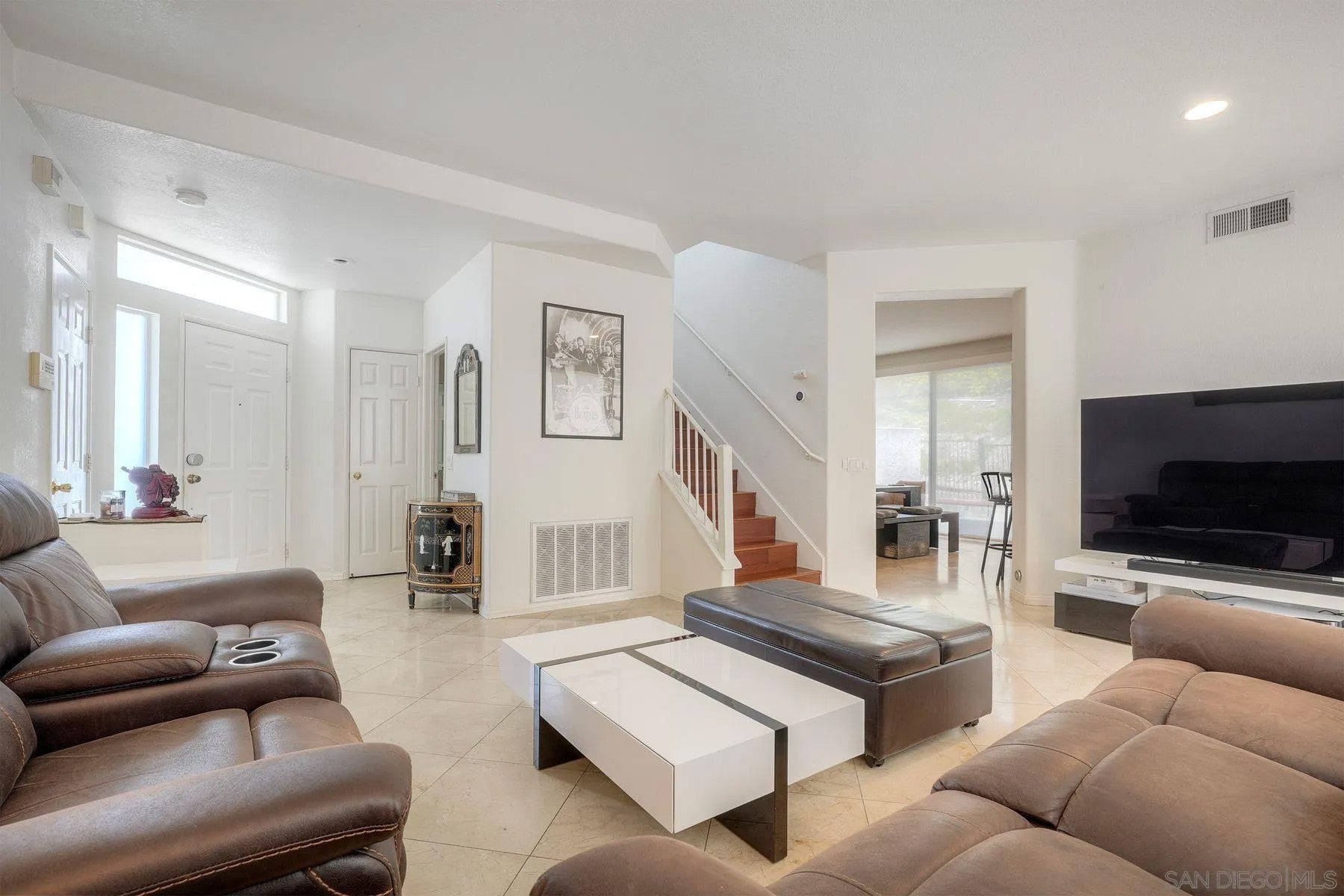 9610 Capricorn Way