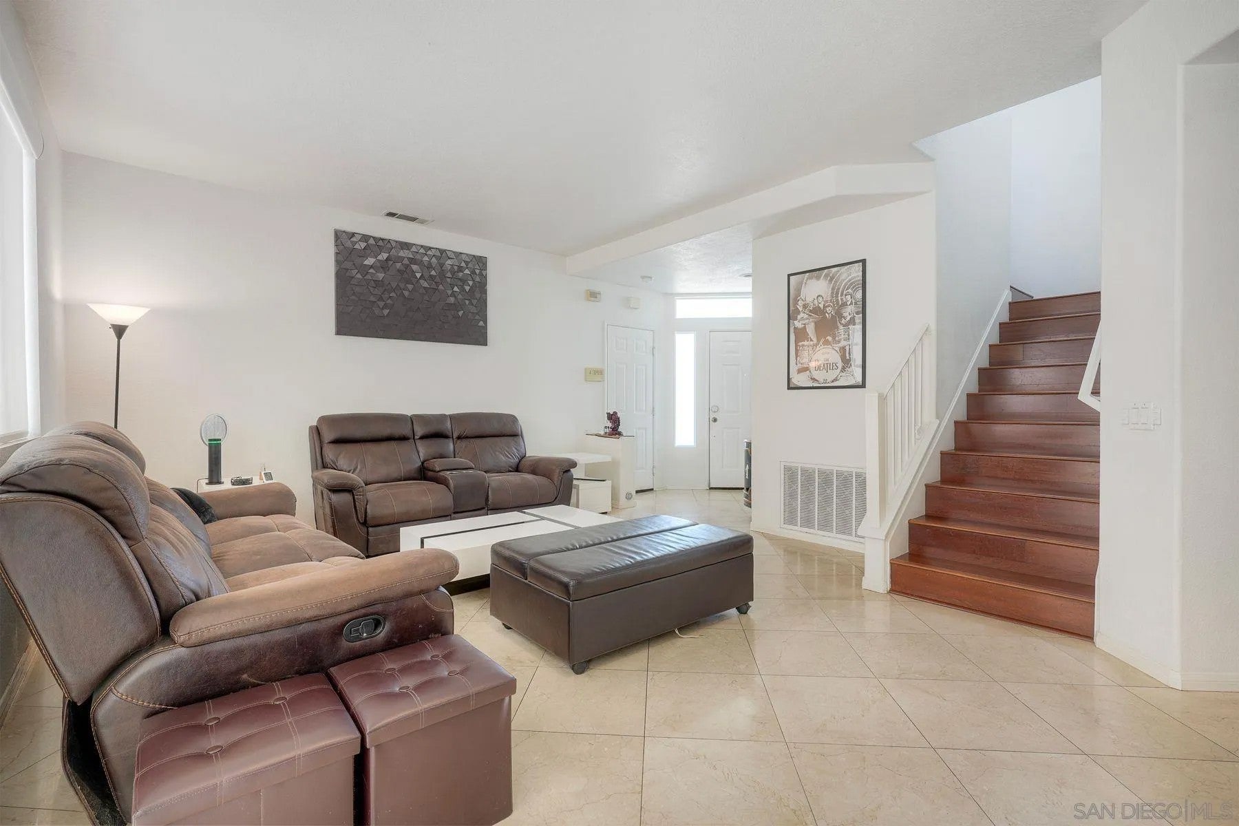 9610 Capricorn Way