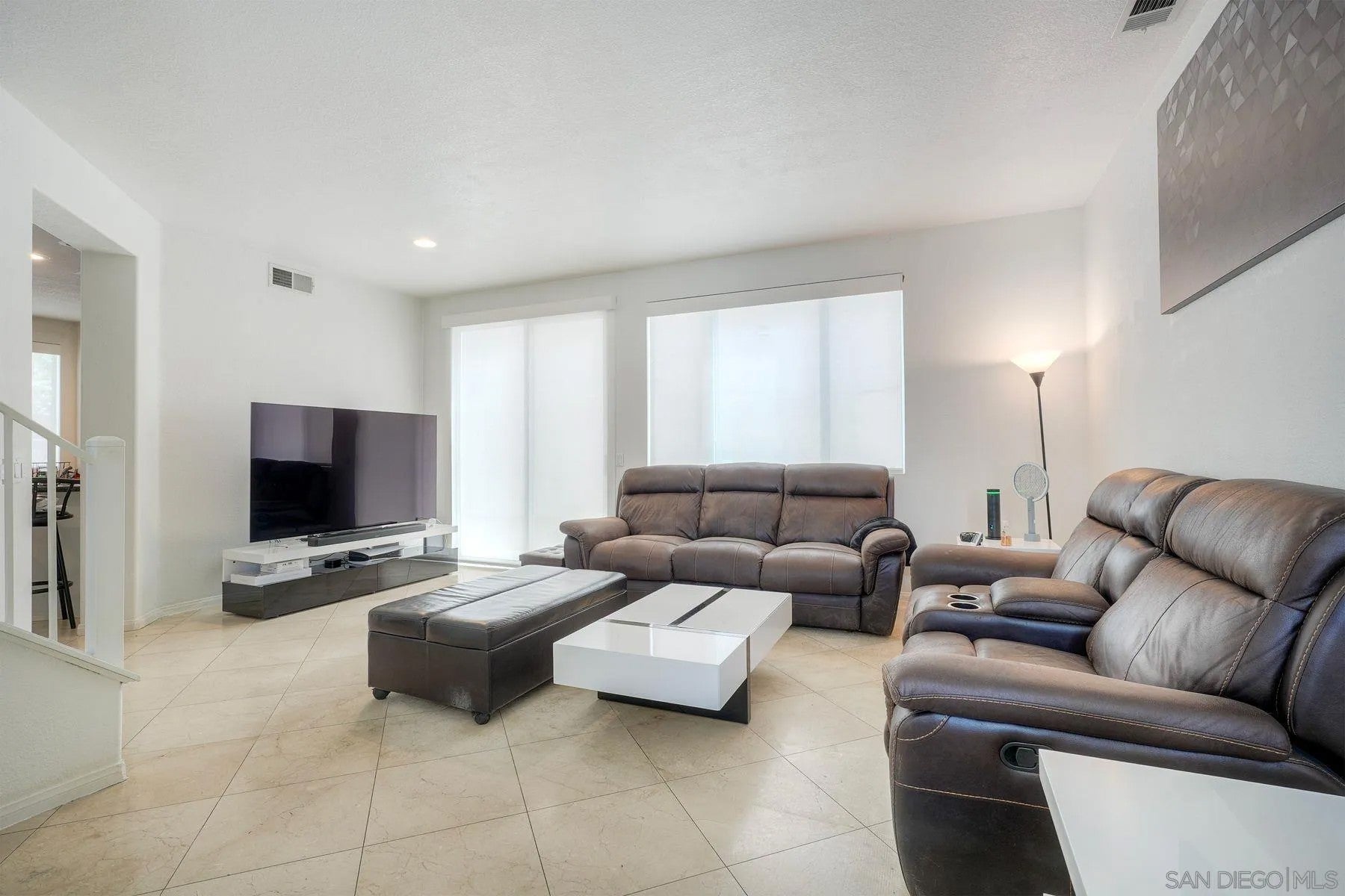 9610 Capricorn Way