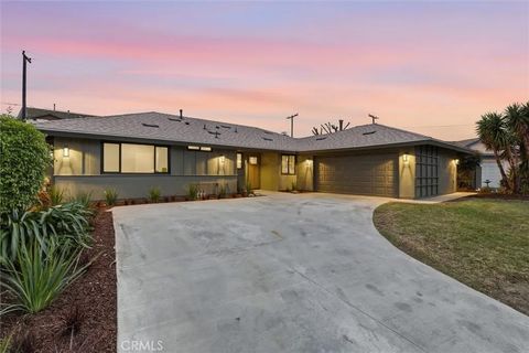 Photo of 6861 Frost Cir, Buena Park, CA 90620 (MLS # PW26036823)