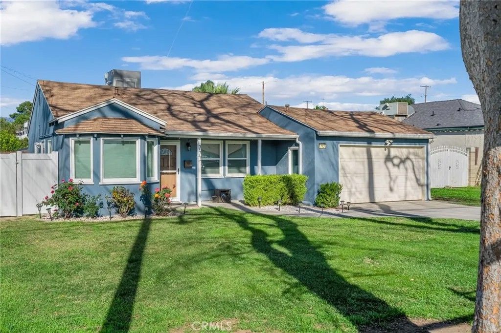 Photo of 773 W C St, Colton, CA 92324 (MLS # PW26013507)