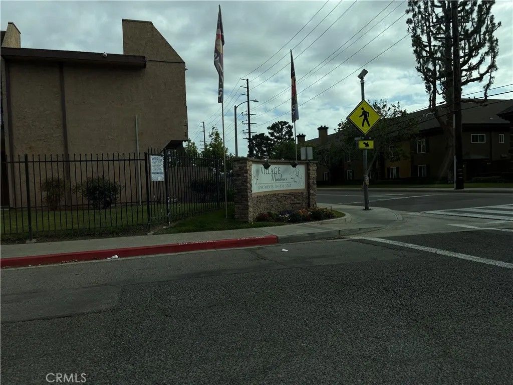 Photo of 801 S Lyon, Santa Ana, CA 92705 (MLS # PW26095688)