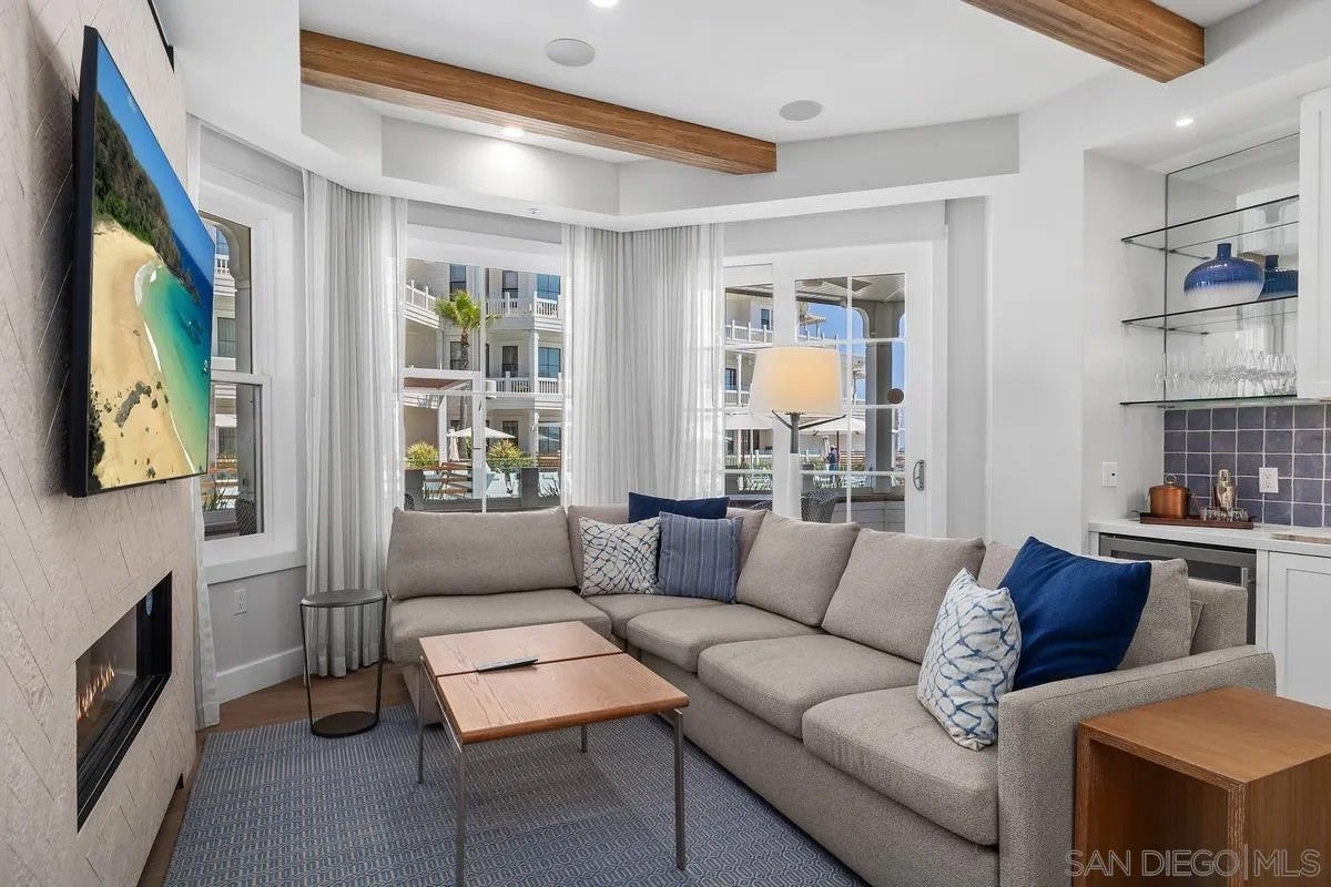 1500 Orange Avenue Residence 4