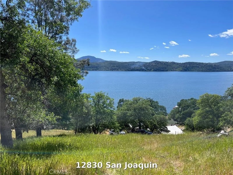 12820 San Joaquin