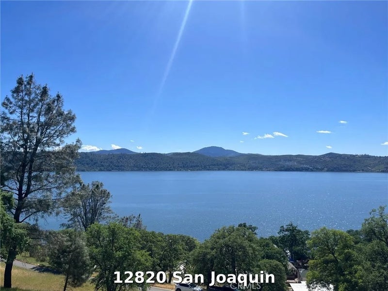 12820 San Joaquin