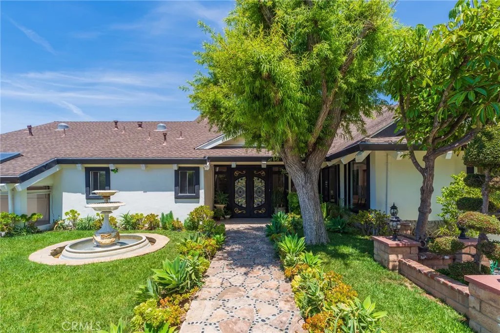 15541 Aqua Verde Drive