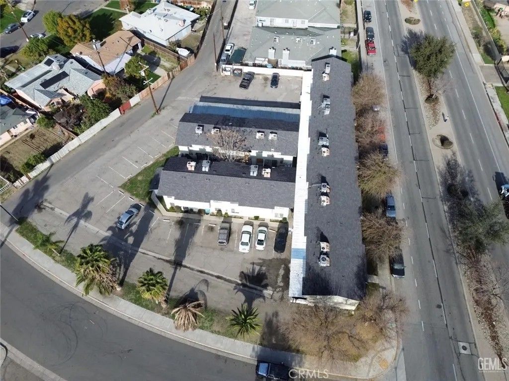 Photo of 2909 S Chester Ave, Bakersfield, CA 93304 (MLS # SR25280920)