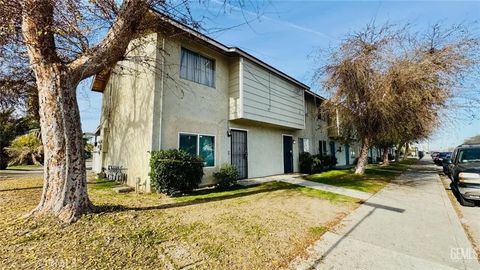 2909 S Chester Bakersfield CA 93304