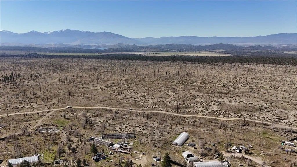 Photo of 35 Blk 43 Lot 35 Heinzelman Dr, Montague, CA 96064 (MLS # SN26065381)