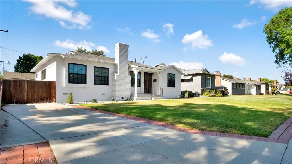 15129 La Forge Street