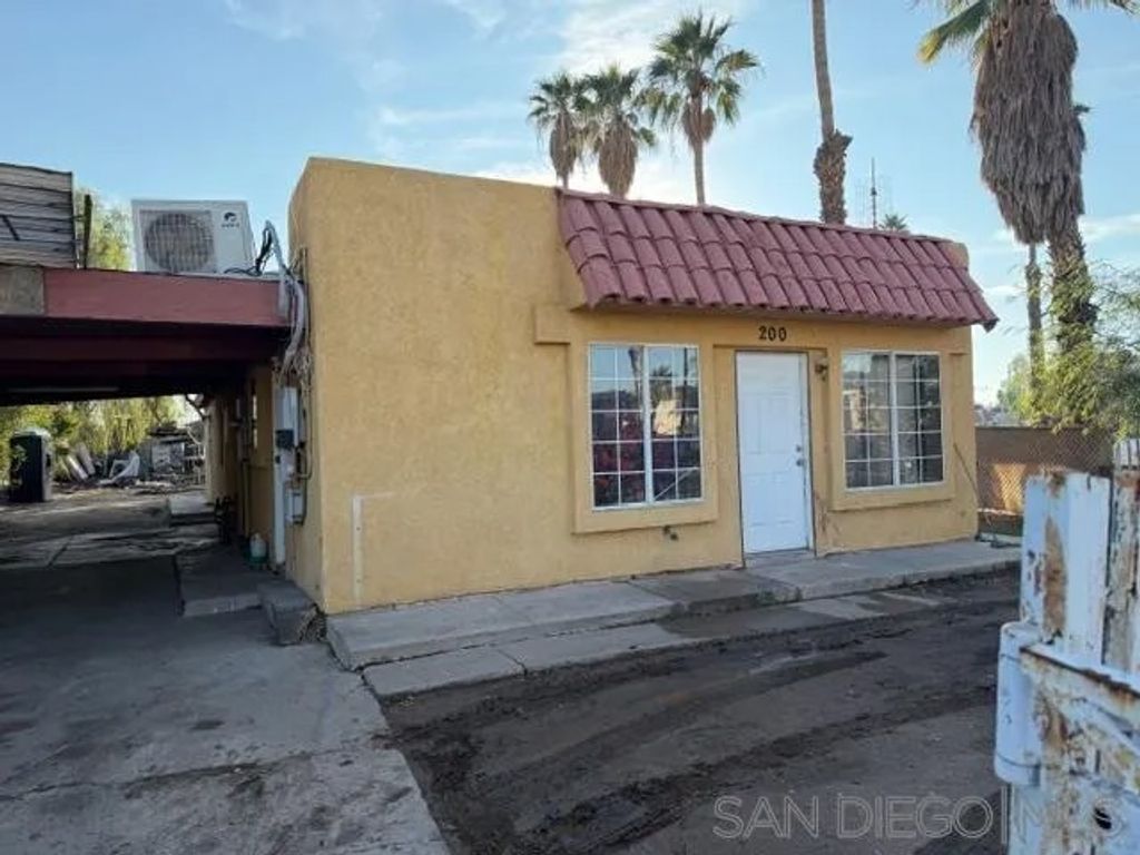 Photo of 200 Lopez Ct Ct, Calexico, CA 92231 (MLS # 260009250)