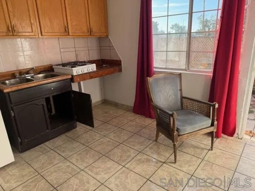Photo of 200 Lopez Ct Ct, Calexico, CA 92231 (MLS # 260009250)