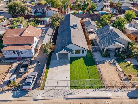 Tiny photo for 2207 Verde Street, Bakersfield, CA 93304 (MLS # SR25238643)