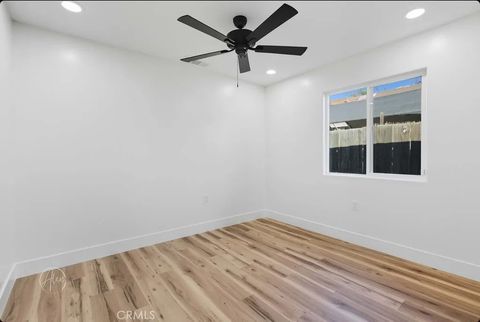 Tiny photo for 2207 Verde Street, Bakersfield, CA 93304 (MLS # SR25238643)