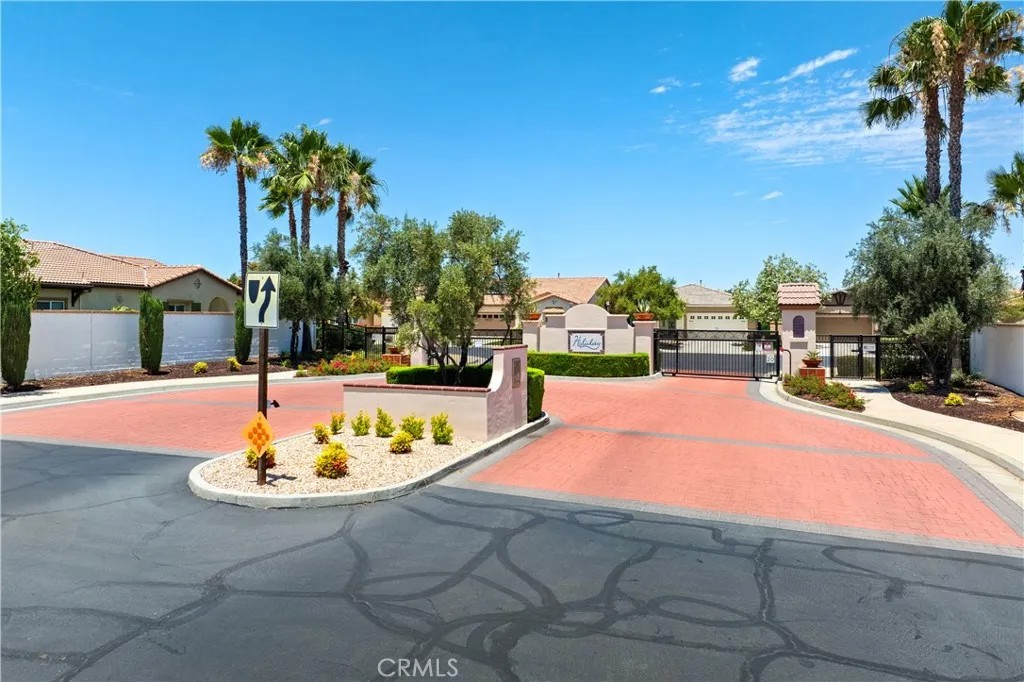 26374 Leos Trail