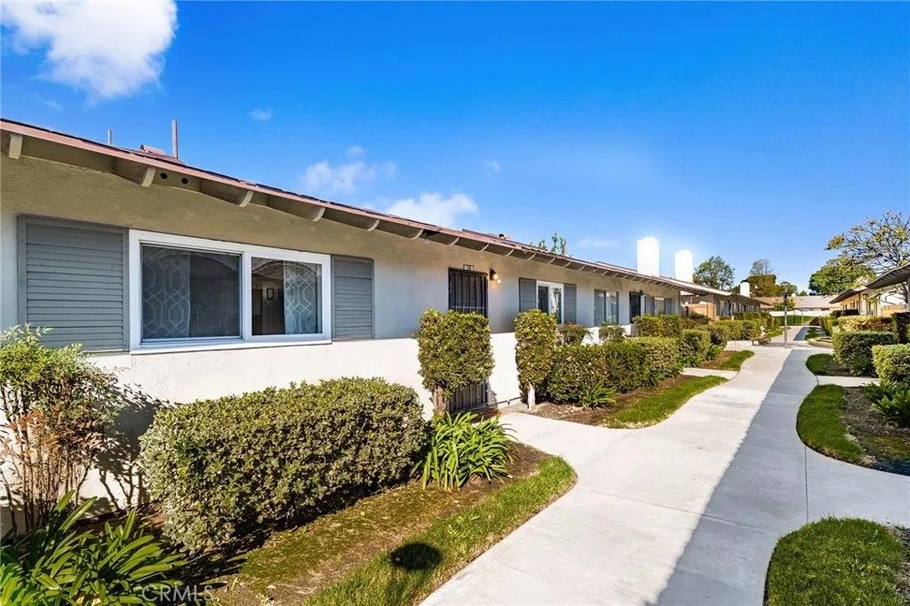 Photo of 3139 E Chapman Ave #3B, Orange, CA 92869 (MLS # PW26013361)