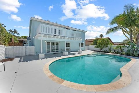 Tiny photo for 4654 Lisann Street, Clairemont, CA 92117 (MLS # NDP2510640)