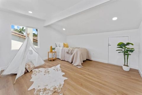 Tiny photo for 4654 Lisann Street, Clairemont, CA 92117 (MLS # NDP2510640)