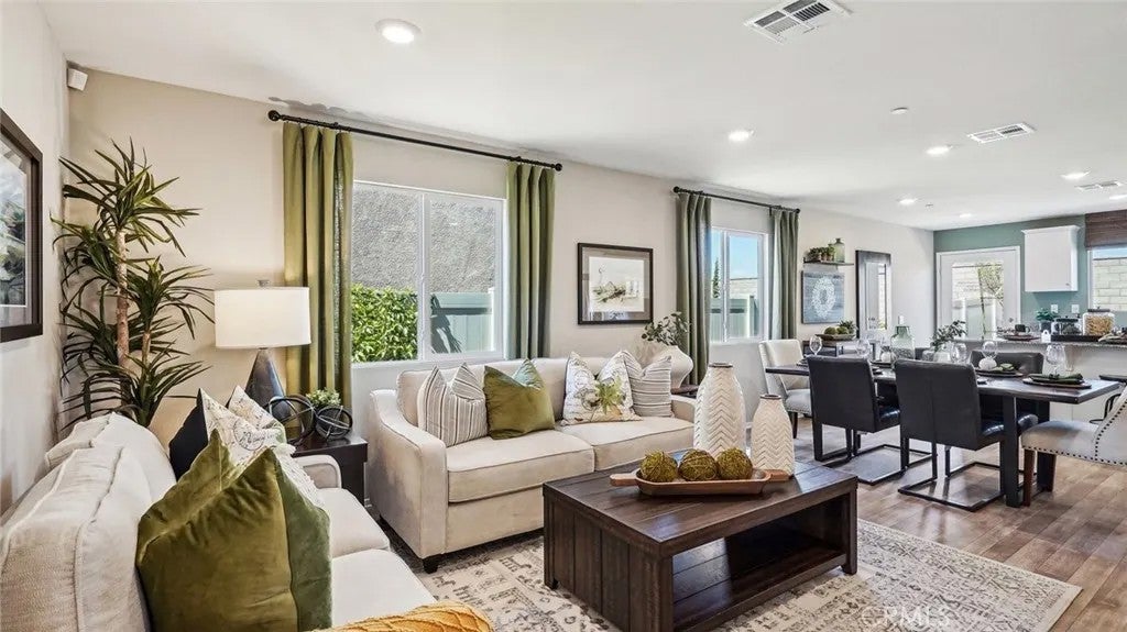 31196 Maple Bark Drive