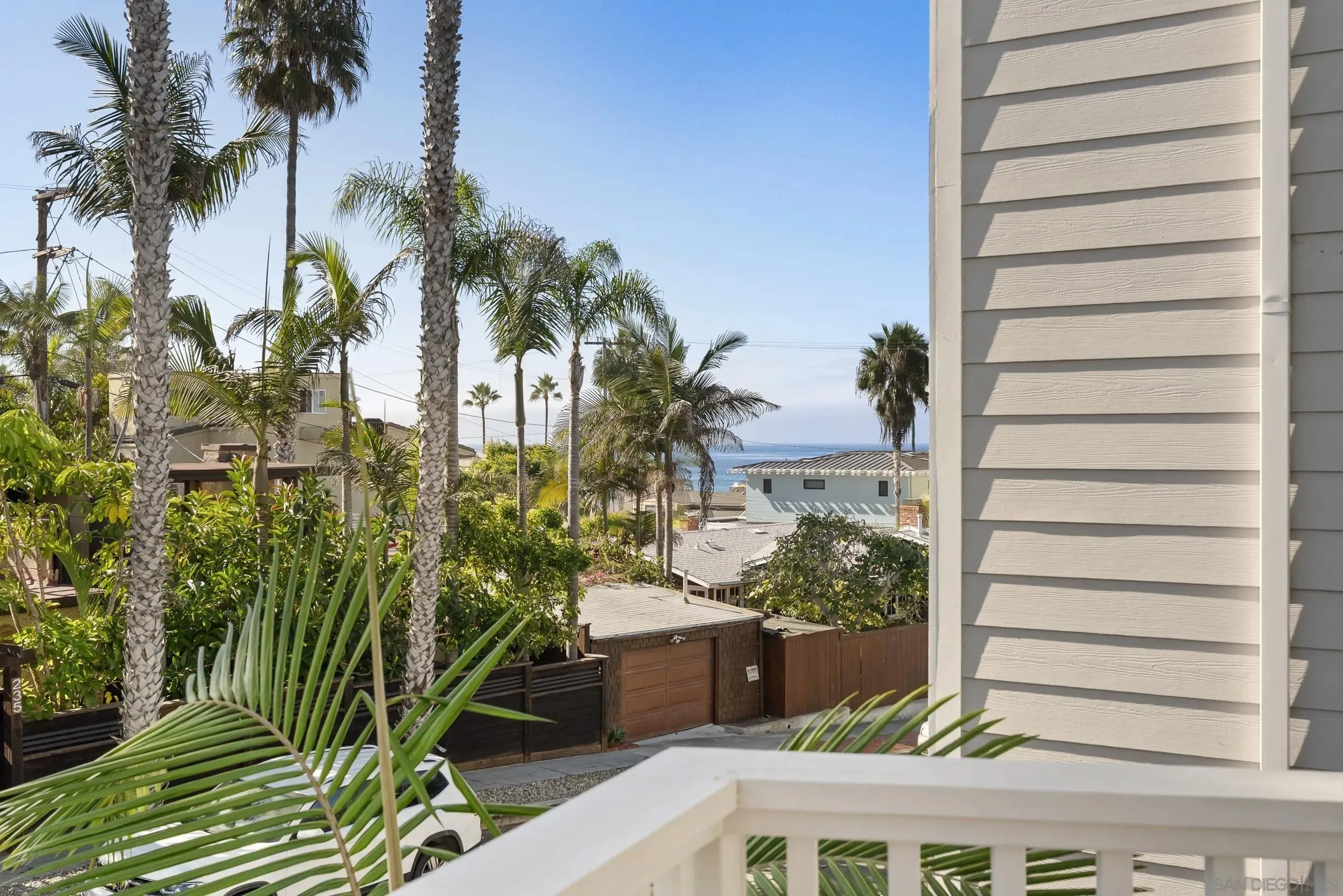 La Jolla, California 92037, United States, 2 Bedrooms Bedrooms, ,5 BathroomsBathrooms,Residential,Active,241619