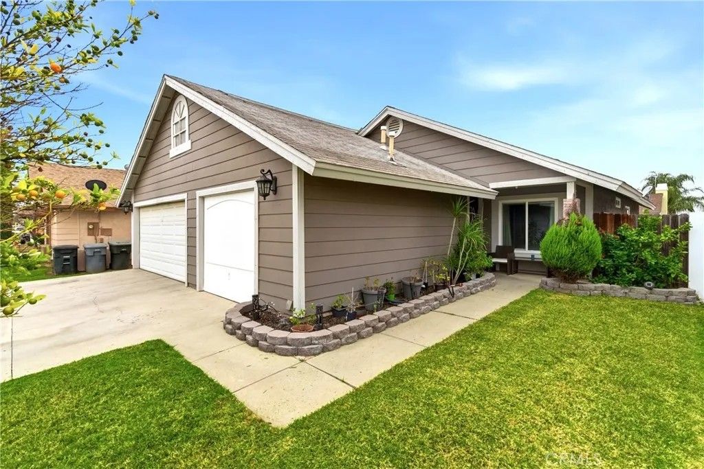 Photo of 2536 Slew Of Gold Court, Perris, CA 92571 (MLS # IV26031178)