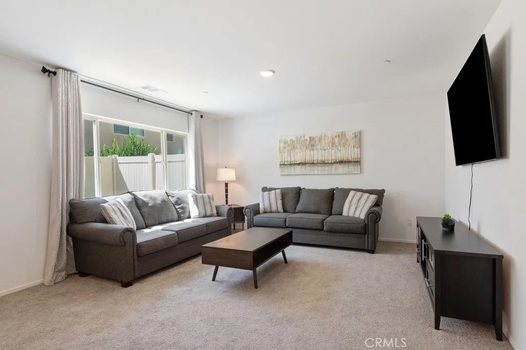 32985 Middlegate Place