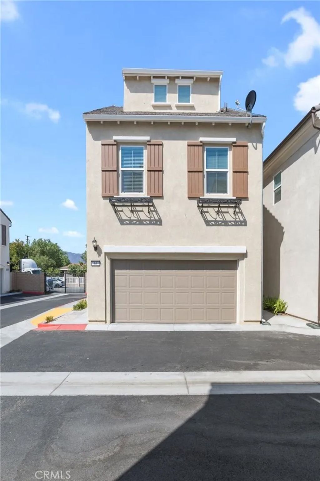 Photo of 3827 Grant Street #63, Corona, CA 92879 (MLS # SW25251715)