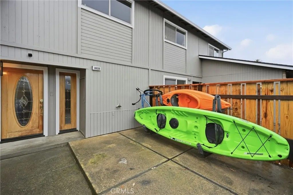 Photo of 1633 Montana Vista, Lakeport, CA 95453 (MLS # LC25255959)