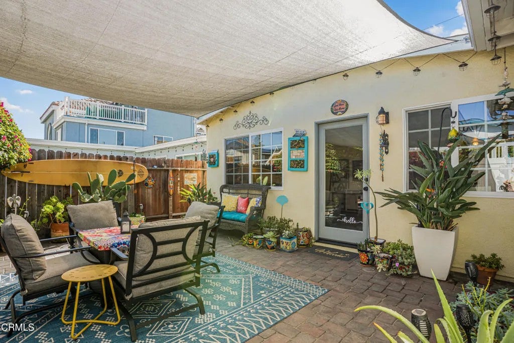 328 Santa Monica Drive
