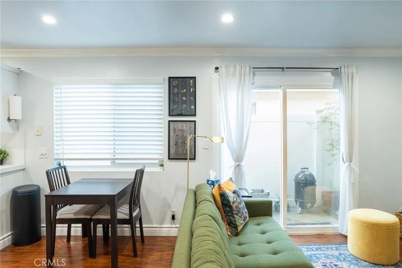 2104 Raymond 4
