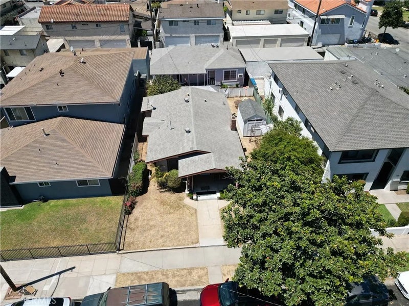 137 N 2nd