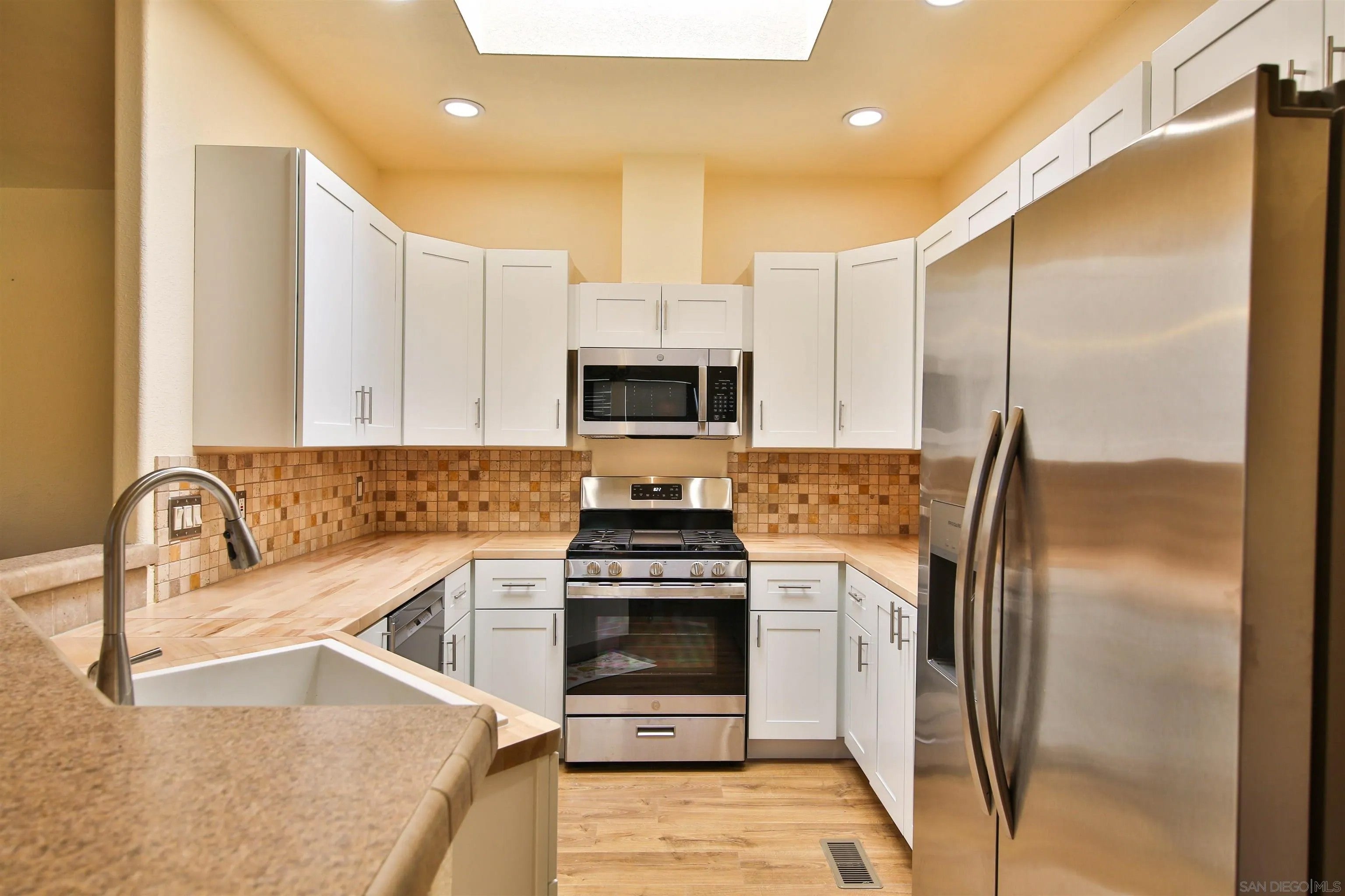 789 Diamond Bar Road