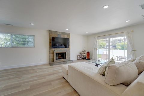 Tiny photo for 3598 Syracuse Ave, San Diego, CA 92122 (MLS # 250042382)