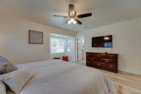 Tiny photo for 3598 Syracuse Ave, San Diego, CA 92122 (MLS # 250042382)