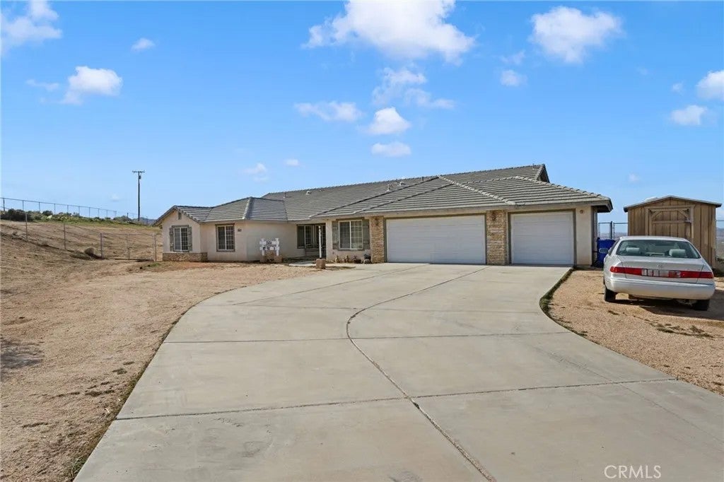 25850 Mountain View