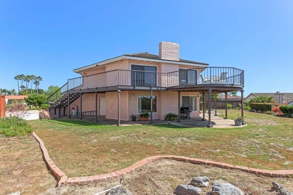 Photo of 7619 Cortina Ct, Carlsbad, CA 92009 (MLS # NDP2604012)