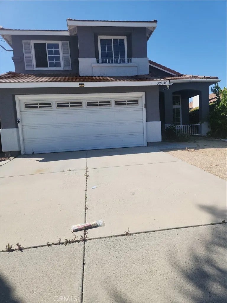 Photo of 32810 Saskia Pass, Temecula, CA 92592 (MLS # SW26102997)