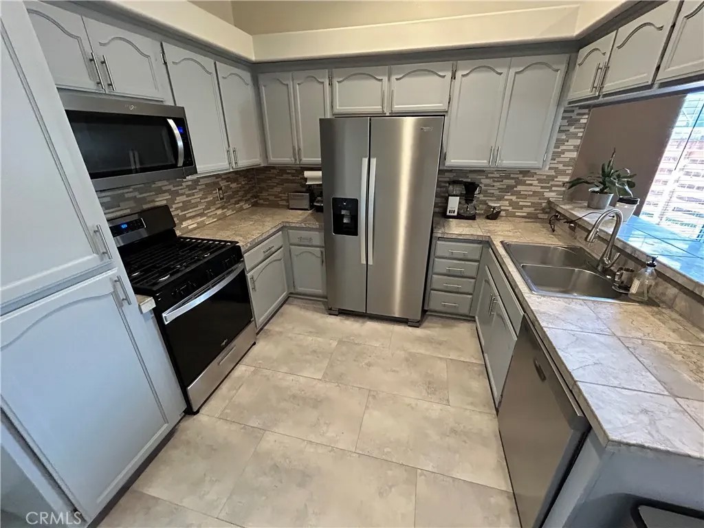 5133 Turnstone Circle