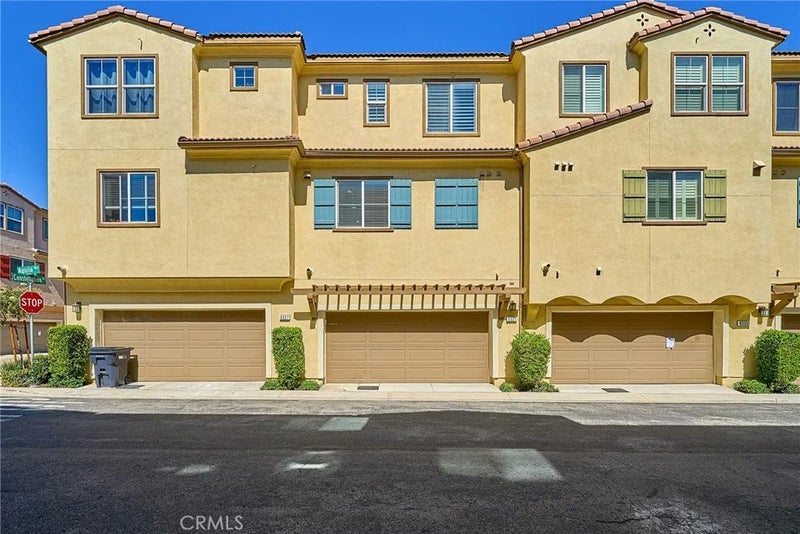 6331 Aquila Way