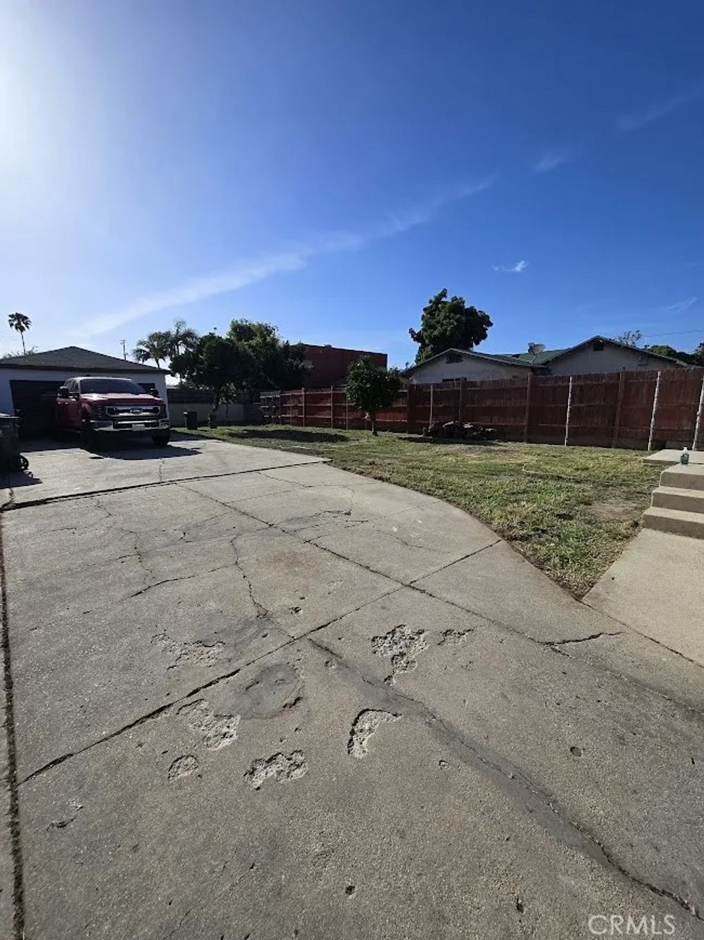 Photo of 507 N Santa Fe Ave, Compton, CA 90221 (MLS # DW26090157)