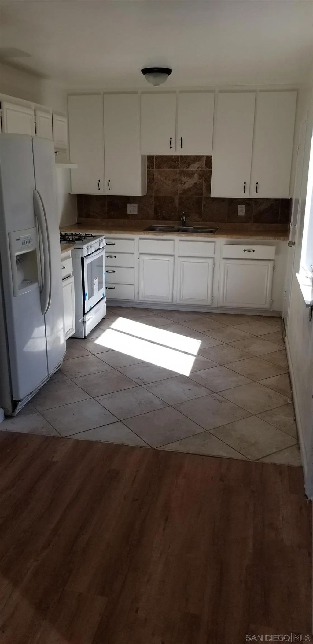 Photo of 7Th St, Imperial Beach, CA 91932 (MLS # 250040439)