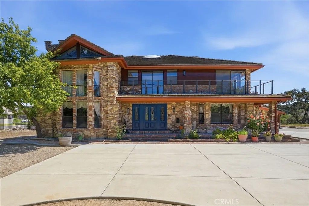 Photo of 140 E Rice Ranch Road, Santa Maria, CA 93455 (MLS # PI26086331)