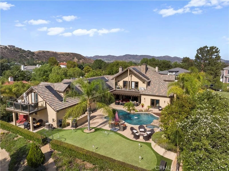 38455 Hillside Trail
