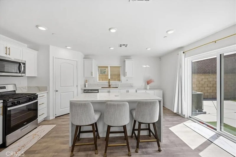 8252 Peachwillow Court
