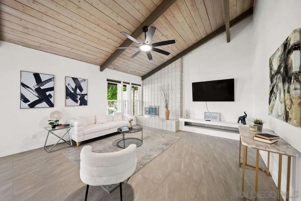 Photo of 1250 E Madison Ave #C, El Cajon, CA 92021 (MLS # 260006807)