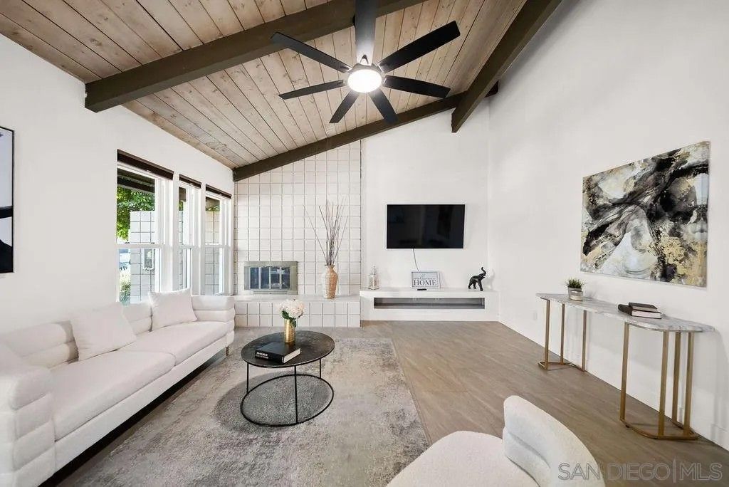 Photo of 1250 E Madison Ave #C, El Cajon, CA 92021 (MLS # 260006807)