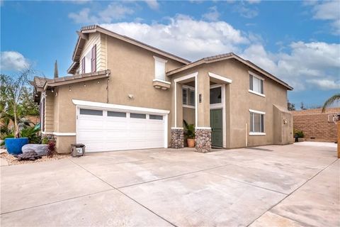 Photo of 7476 Vista Montana Pl, Rancho Cucamonga, CA 91739 (MLS # CV26019908)
