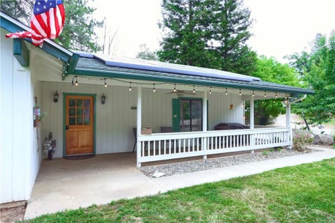 Tiny photo for 36686 Mattie Fhy Court, Coarsegold, CA 93614 (MLS # MP26116459)