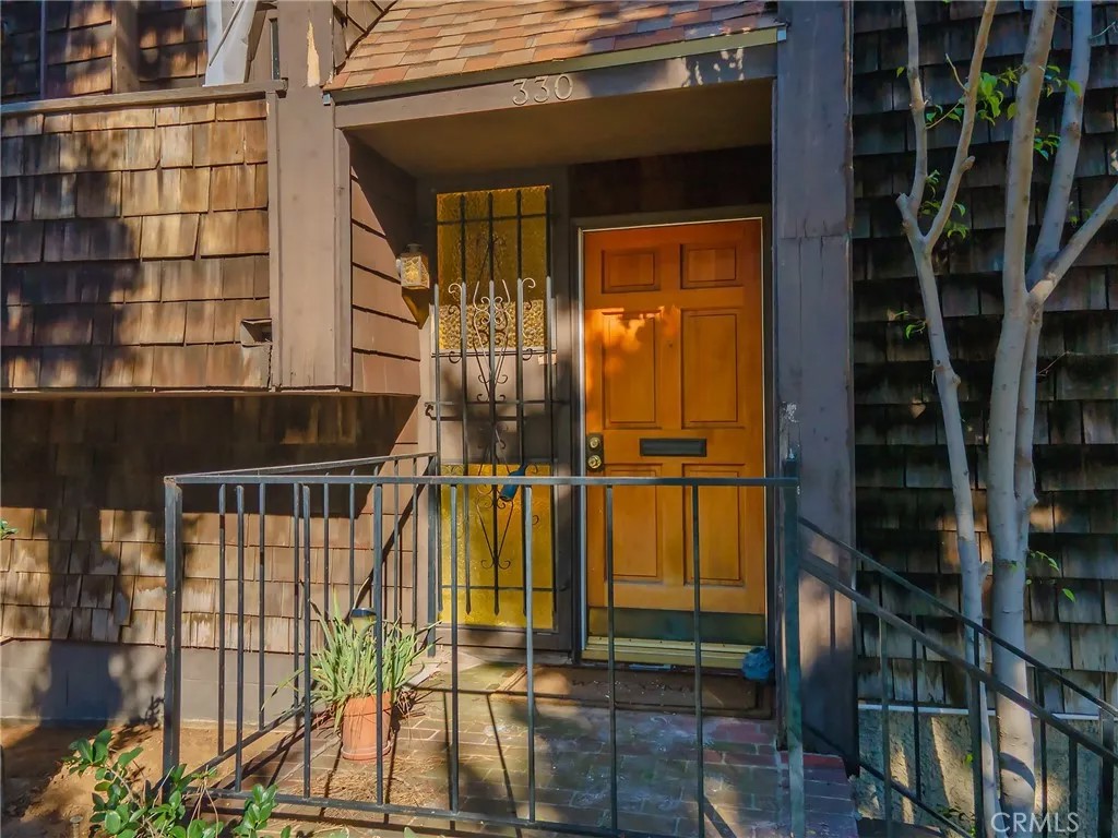 330 N 5th Street