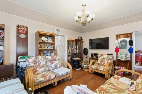 Tiny photo for 4020 W Avenue 40 Ave, Los Angeles, CA 90065 (MLS # CV25238968)
